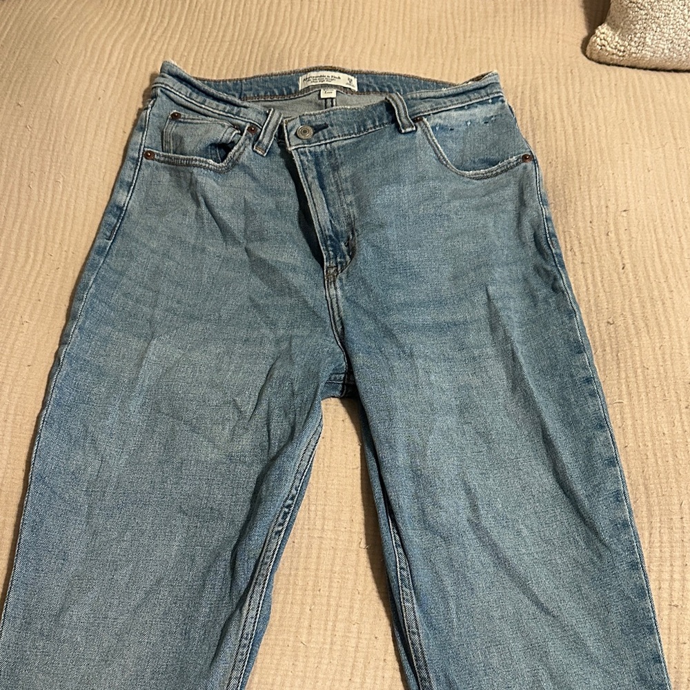 Abercrombie & Fitch The 90s Slim Straight Jeans